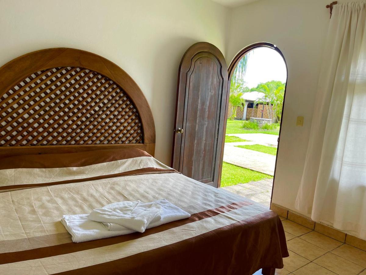 Hotel Posada El Encanto Xochitepec Eksteriør billede